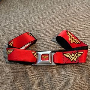 Wonder Woman buckle down belt
